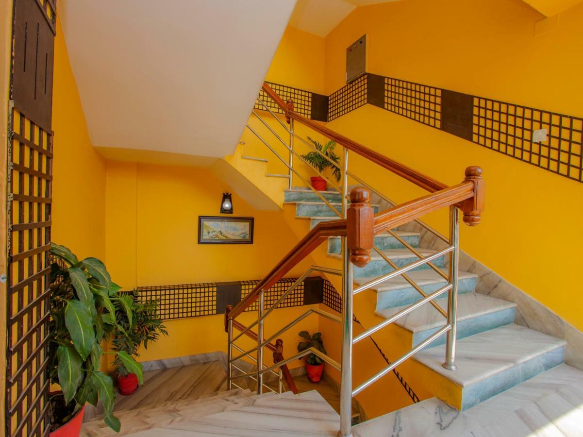 Kotee Home Hotel ポカラ エクステリア 写真
