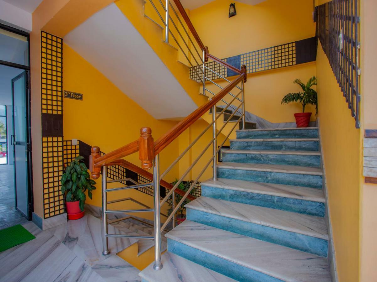 Kotee Home Hotel ポカラ エクステリア 写真
